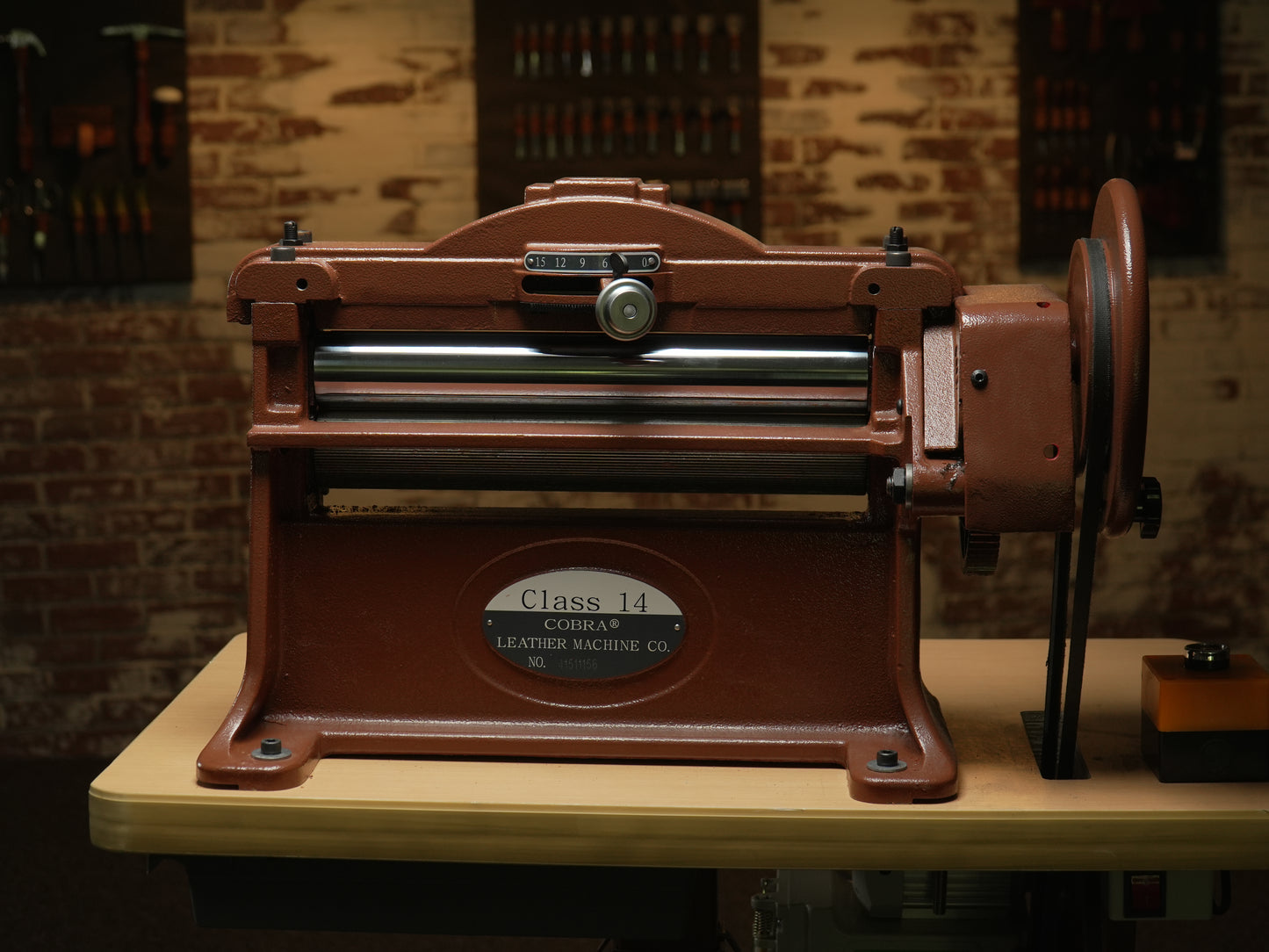Choose the Right Leather Machines