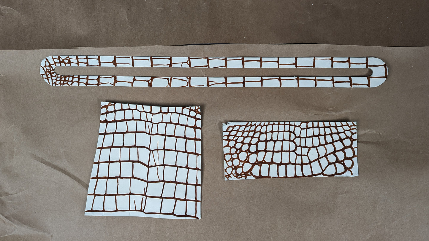 Make a Leather Overnight Bag with Alligator Pocket