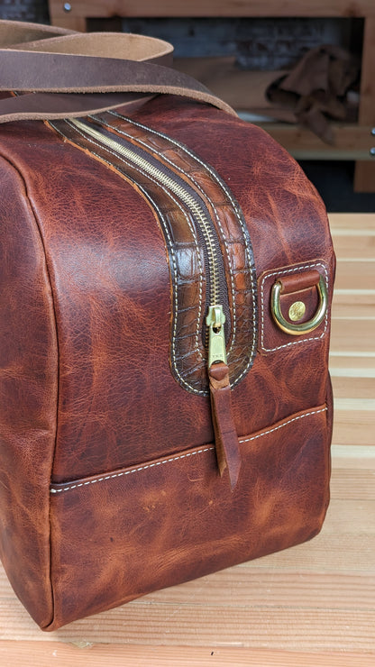Make a Leather Overnight Bag with Alligator Pocket