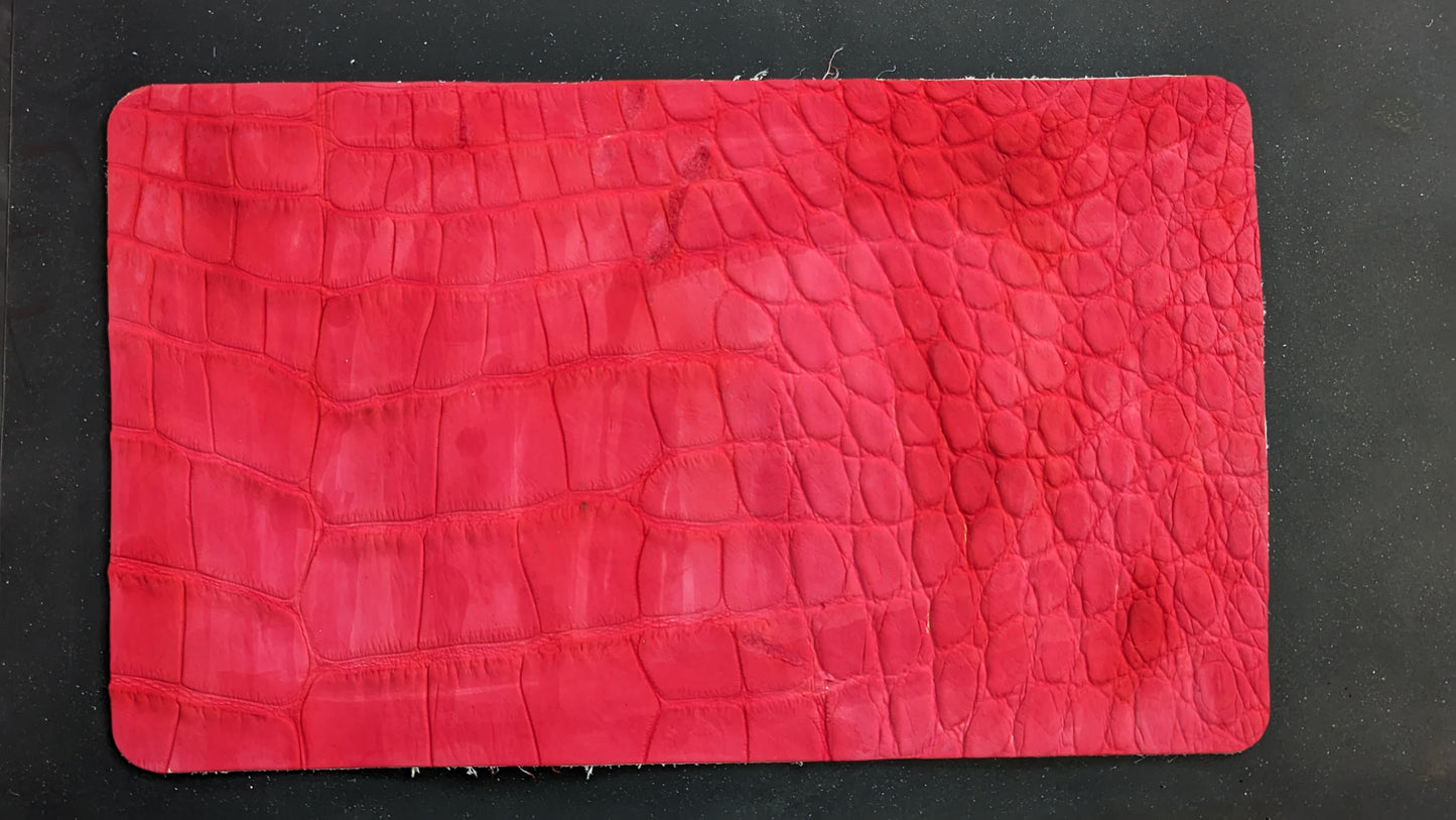 Build a Trifold Alligator Wallet