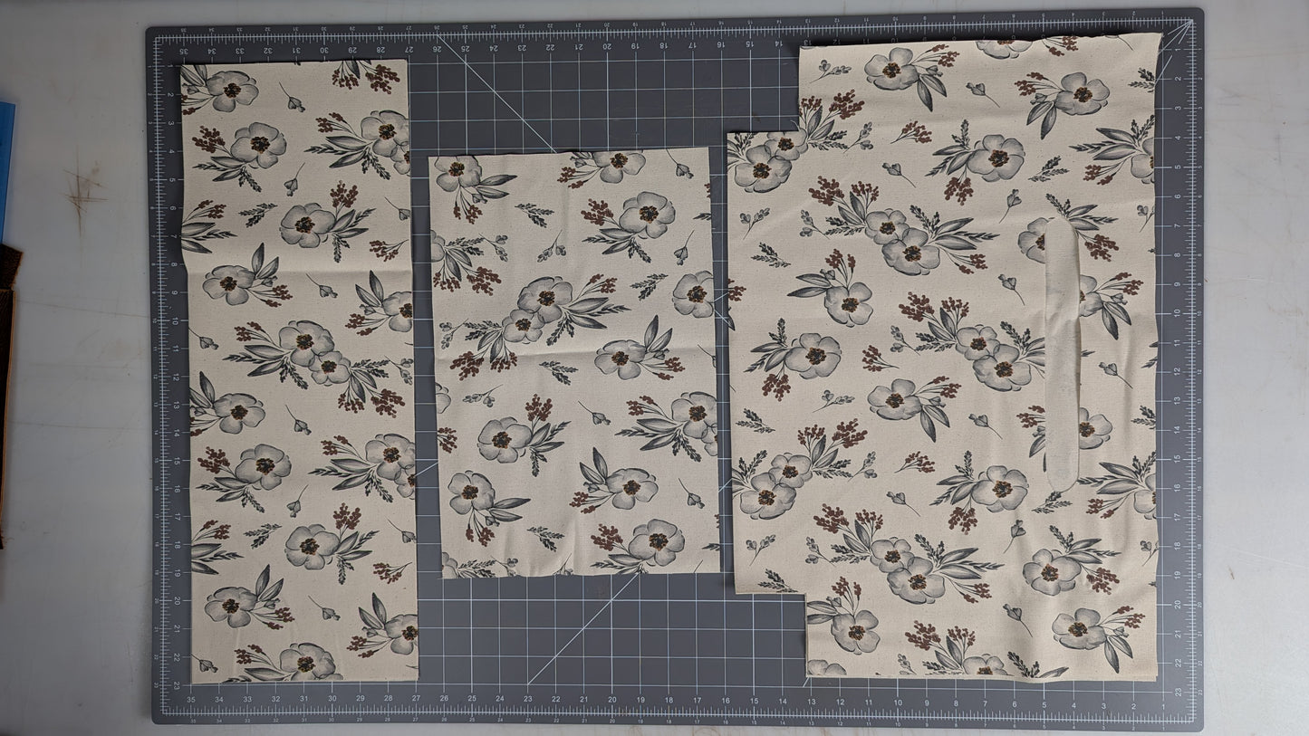 A Tote Bag of Canvas and Leather with Aaron Heizer