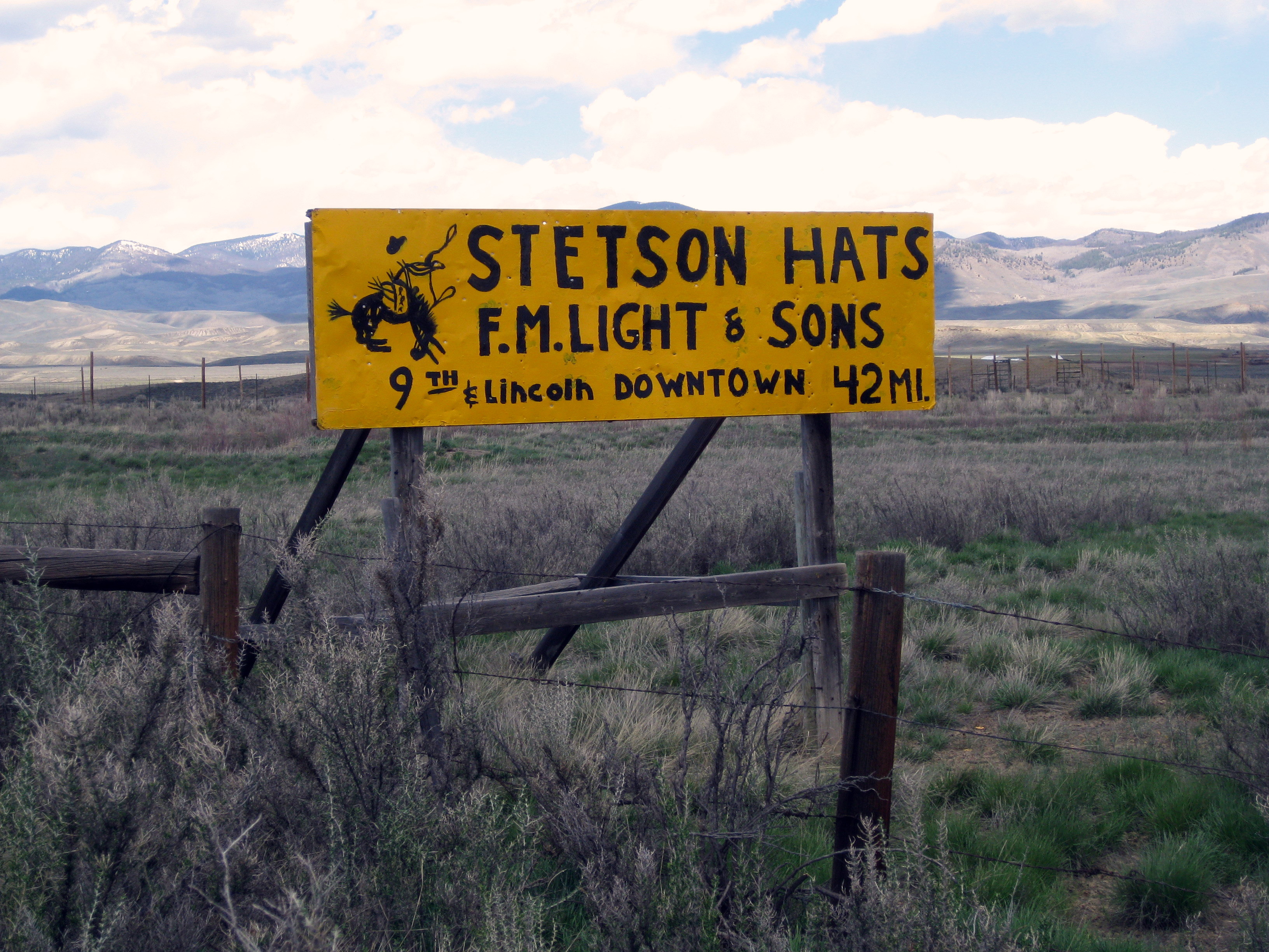 sign_stetson_9th